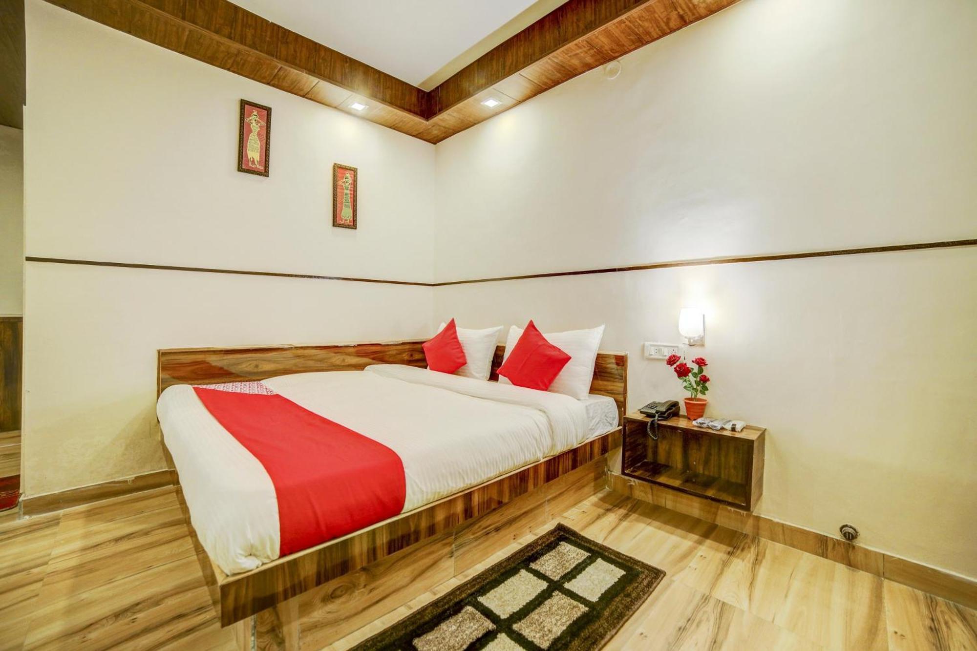 Hotel O Vip Kota  Bagian luar foto